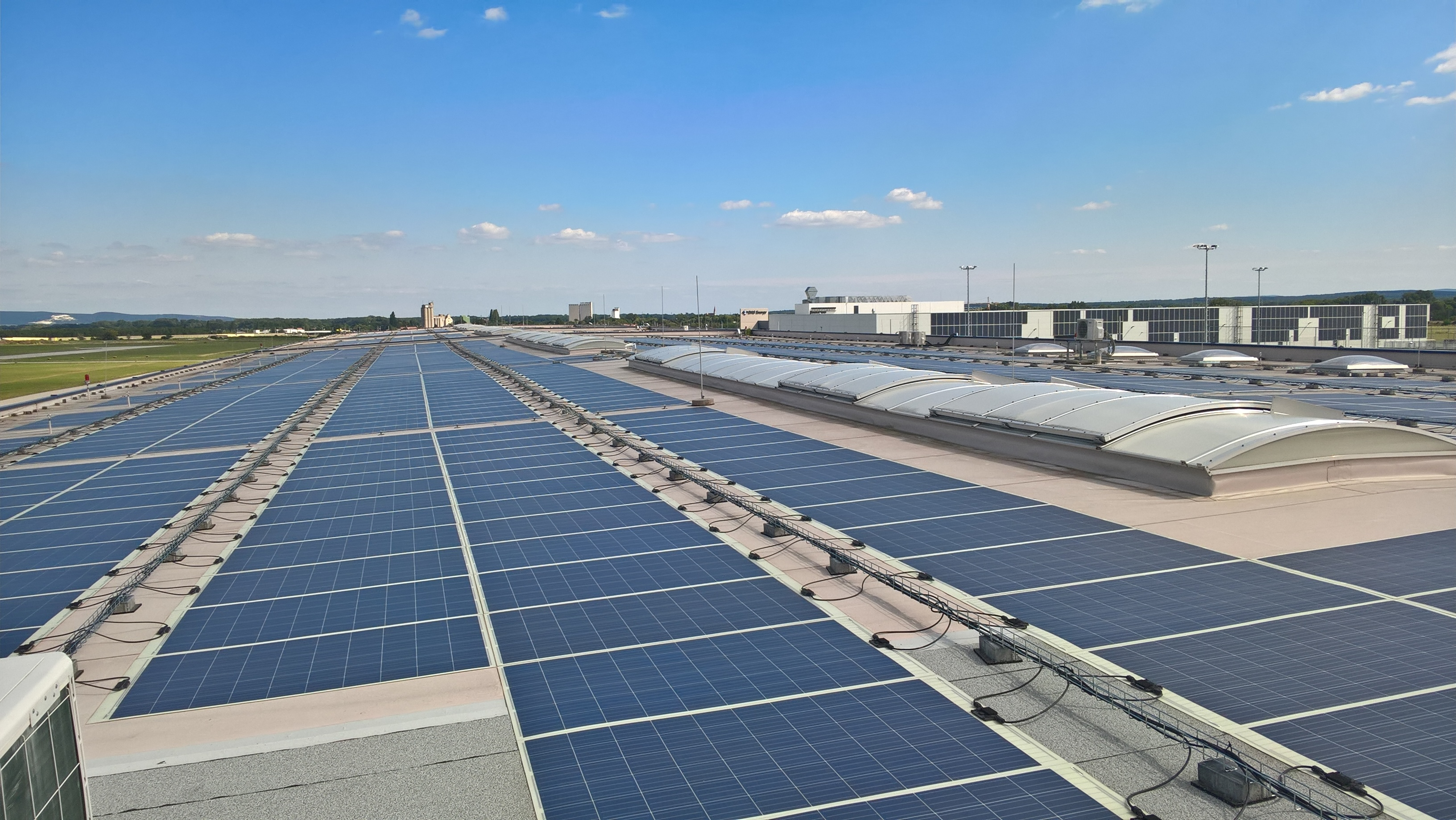 DAS Energy Super Light Solar Energy  Module  870mm - Euromotive Energy Ltd