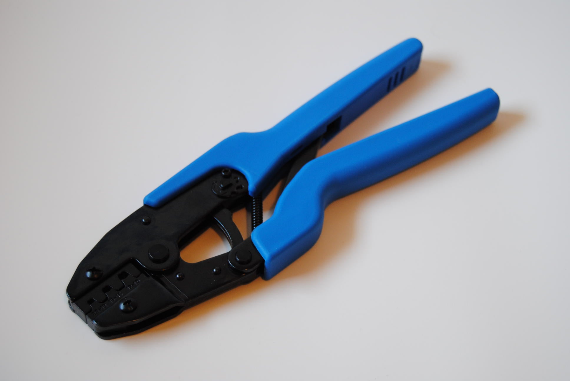 Crimper For Insulated Terminals